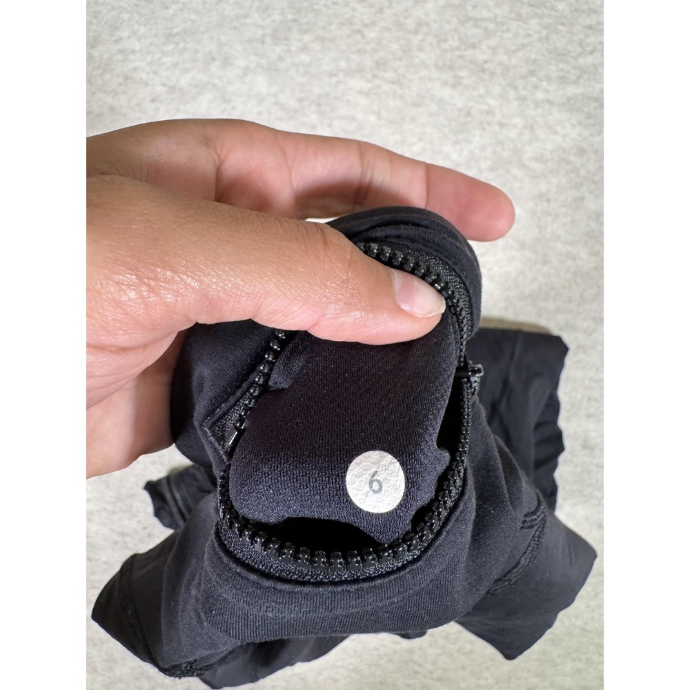 Lululemon Leggings Womens 6 Black Capri Ruched Zip Pocket Yoga Athletic Gym - Picture 8 of 15